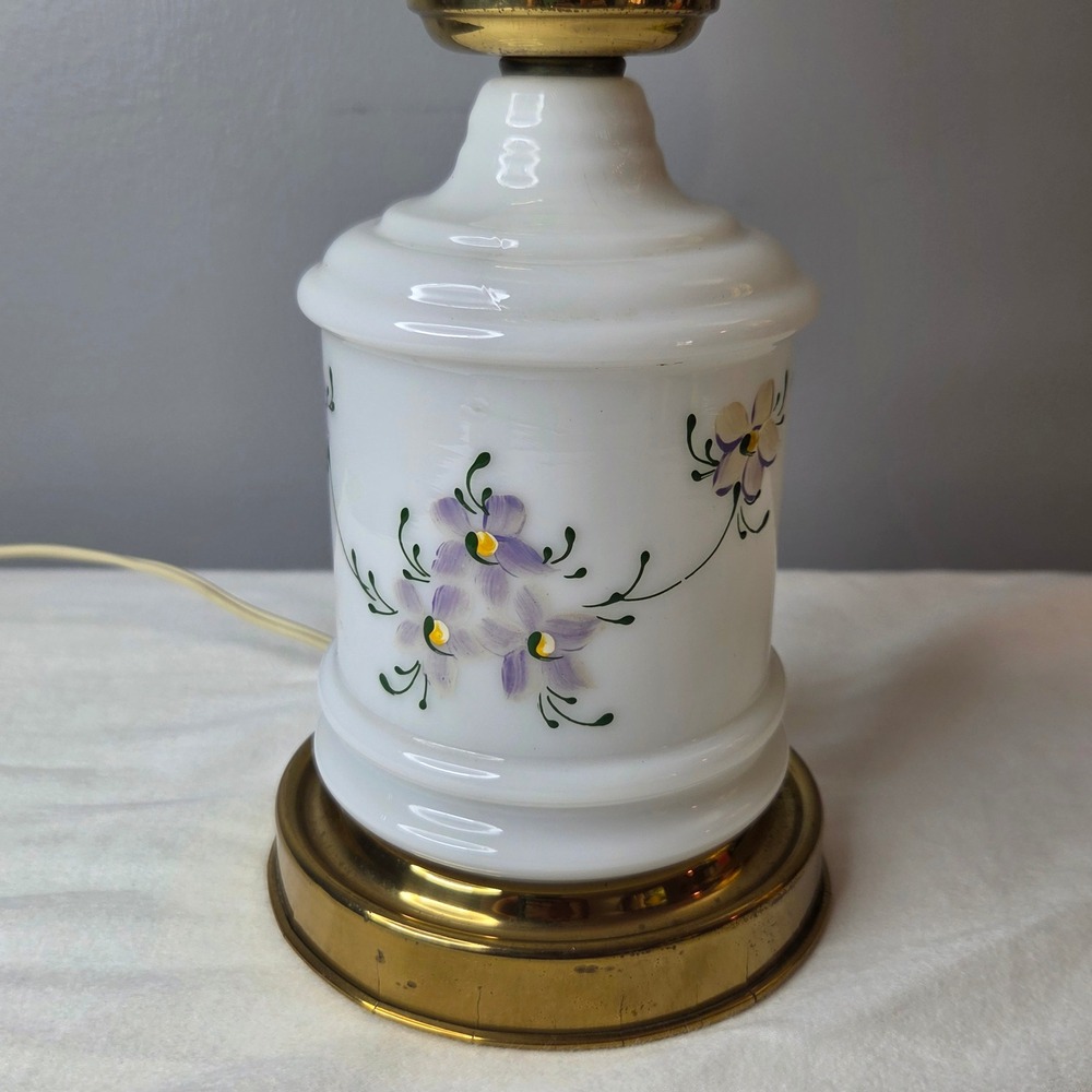 Vtg Milk Glass Hobnail Tulip Hurricane Lamp Hand Painted Floral Brass Base 12in - Picture 4 of 11